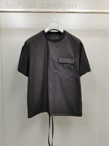 T-shirts pour hommes Designer Summer Brand Mens T-shirt Mode Poche Couture Design Taille US Tshirt Luxe Noir Casual Manches courtes XPJ5
