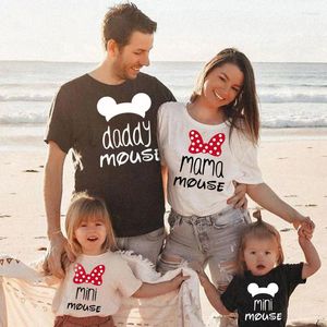 T-shirts pour hommes Look familial T-shirt Tee Tops Maman et moi Vêtements Père Filles Garçon Papa Fils Enfants Mère Fille Tenues assorties
