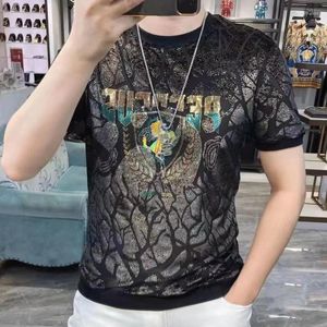 T-shirts pour hommes Été Flocage Velours Chemise Hommes À Manches Courtes Vintage Animal Cheval Motif Casual Homme T-Shirt Respirant O-cou Tops T-shirts