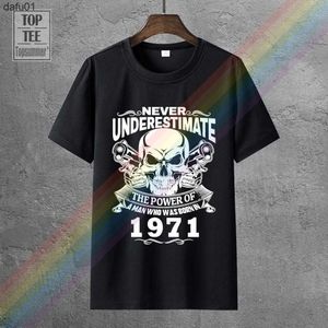 T-shirts pour hommes Tendance Année de naissance 1971 Ne sous-estimez jamais le t-shirt Élégant S 5Xl Imprimé Rond Hommes Tshirt Pas Cher Prix L230520 L230520