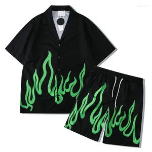 Survêtements pour hommes Shorts pour hommes Ensembles Beach Green Flame Imprimer Chemises hawaïennes en vrac Tenue de vacances d'été
