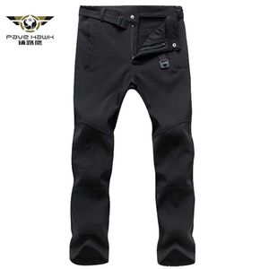 Pantalones de invierno gruesos y cálidos de piel de tiburón para hombre, pantalones militares tácticos informales, prendas de vestir impermeables elásticas para hombre, pantalones de chándal X0615