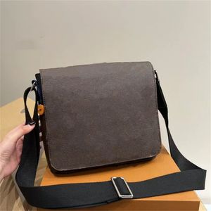 Hommes Sacs À Bandoulière Homme De Luxe Marque Messenger Sac Casual Bandoulière Designer De Mode Homme D'affaires Sling Véritable Sac À Main En Cuir Sac À Bandoulière Sacs À Main Sacs À Main