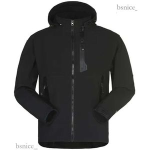 Hombres Chaqueta Softshell impermeable y transpirable Hombres Abrigos deportivos al aire libre Mujeres Esquí Senderismo A prueba de viento Invierno Outwear Soft Shell Hombres Chaqueta de senderismo Tamaño S-XXL 626