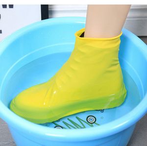 Hombres Mujeres zapatos impermeables antiskid reutilizable juego de impermeable botas de capa de lluvia cubierta de zapatos slipresistantes accesorios promoción lf3156588