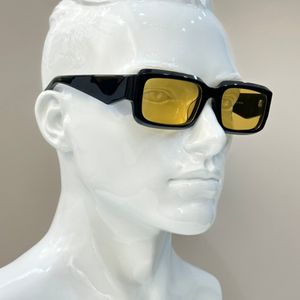 Hombres Gafas de sol amarillas Marcos rectangulares negros Gafas de sol de moda de verano Sunnies gafas de sol Sonnenbrille Sun Shades UV400 Gafas con caja