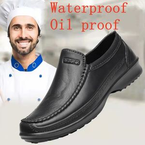 Chaussures de travail pour chefs pour hommes Chaussures de pêcheur Chaussures d'eau d'extérieur imperméables et résistantes à l'huile Bottes de pluie légères pour randonnée en plein air pour hommes 240309