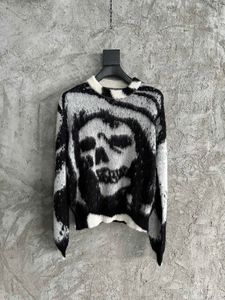 Suéteres de diseñador para hombre ropa de hombre Camisa de punto jersey de cuello Cachemira abrigos largos Slim Fit Hebilla de una hilera Estampado de esqueleto de Mohair Skull Suéter de lana para hombre