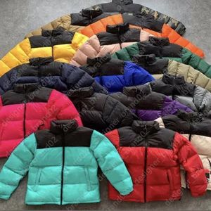 Mens Down Jacket 23SS Fashion Puffer Jacket Winter Outdoo Warm Couples Parkas Multicolore Outwear