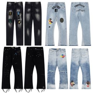 Mens Jeans Pantalones de mujer Diseñador Black Jean Hole Jeans Stackked Men Pantalones largos Jeans de manga corta Pantelante Sported Spotte Spotte Versátil Versátil Tubo recto