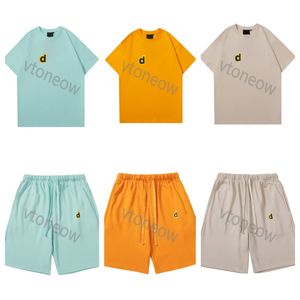 Survêtements pour hommes pour l'été de nombreuses couleurs imprimés en coton t-shirts et shorts épissage pantalons de sport décontractés lâche rue loisirs maison de style de mode