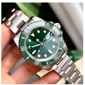 Montre pour hommes AAA Designer Montres de haute qualité Mouvement automatique 40mm Montre en acier inoxydable Rôle étanche Montres-bracelets Sub Mariner Montre De luxe avec boîte