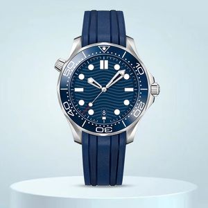 Reloj para hombre Relojes de diseño Relojes de buceo OMG 300 m de alta calidad Correa de caucho Reloj de pulsera de lujo AAA de 41 mm Movimiento 8215 Zafiro impermeable original con logo montre