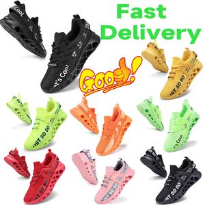 Hombres para mujer Speed Trainer Sock Shoes Triple Black Lace-Up Beige Blanco Clear Suela Volt Glitter Red Graffiti Green Runnning Zapatillas Runner Outdoor