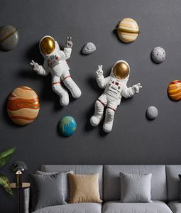 Mgt Europa Originalidad Espacio Astronaut Resin Moderno Home El Wall Hanging Art Decoración Decoración Artesan Statue 2103289337