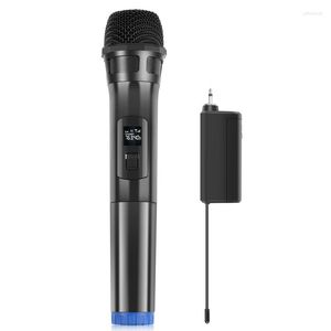 Microphones PULUZ UHF Microphone dynamique sans fil LED affichage karaoké d'enregistrement portable pour l'école de fête d'église de scène