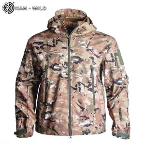 Chaqueta táctica militar Airsoft Senderismo Camping Chaquetas de caza Soft Shell Hombres Impermeable Fleece Outdoor Military Windbreaker 201103