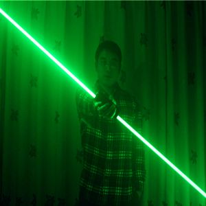 Livraison gratuite Mini épée Laser vert double Direction pour Laser Man Show 532nm 200mW Laser à faisceau large Double tête