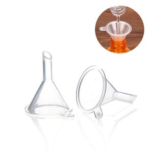 Mini entonnoir en plastique petit diffuseur liquide outils de cuisine bouteille de parfum laboratoires d'huile pour liquides chimiques mélanges d'huiles essentielles 39*31*6MM