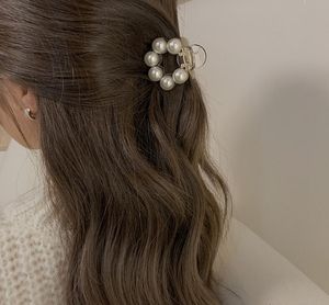 Mini pinzas redondas para el cabello con perlas, pinzas para el cabello para mujeres y niñas, pasadores elegantes, horquillas de cangrejo, accesorios de moda para el cabello