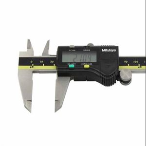 Mitutoyo Absolute Digimatic Caliper 0-150mm 0-6 Digital caliper with standard outer and inner jaws Hardened stainless 237C