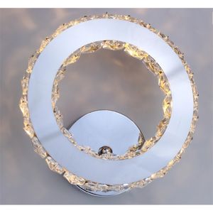 Miroir chromé moderne LED Crystal Wall Lights Wall Sconce pour chambre à coucher Décor à la maison Lampe de chevet Luminaire Luminaire Luminaire d'éclairage intérieur 210724