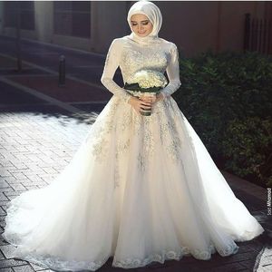 Vestidos de novia musulmanes árabes saudíes más populares, vestidos de novia con apliques de encaje de manga larga de cuello alto turco sin hiyab Hochzeit2555