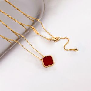 collier de trèfle à quatre feuilles en nacre bijoux de créateur de luxe vert rouge blanc noir marron pendentif fleur classique mignon romantique femmes chaîne colliers de trèfle en or