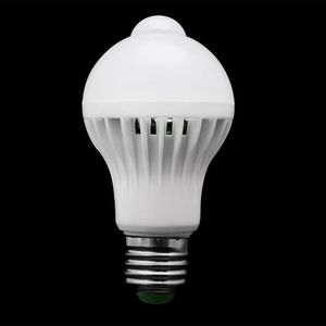 Sensor de movimiento LED bombilla luz E27 B22 AC85-265V PIR Lámpara de inducción infrarroja 5W 7W 9W