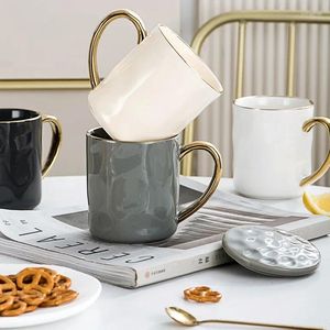 Tasses 400 ml de style nordique jante or tasse en céramique tasse de café léger luxe après l'après-midi tasse de petit déjeuner