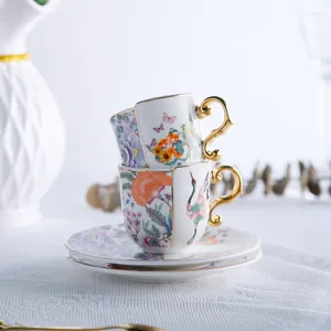 Tazas de estilo chino tazas de café y platillos irregulares de dos piezas de cerámica concentrada de la tarde concentrada