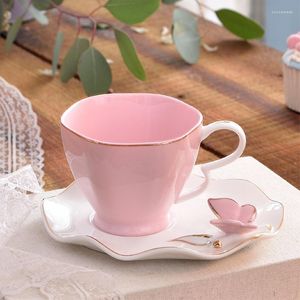 Tazas exquisita mariposa pájaro parte superior hueso China 220ml taza de café platillo cuchara gratis taza de té de cerámica té de porcelana europea