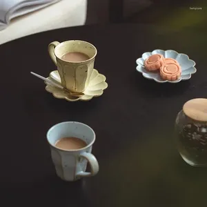 Tazas taza de café retro japonesa con plato creativo creativo de cerámica a mano elaborada té de vida de vida exquisita