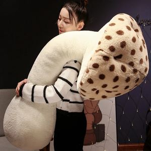 Oreiller en peluche de champignon