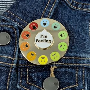 My Social Battery Slider Pin Émail Mood Pin for 7 Days A Week Functional Aesthetic Brooch Clothing Brooch Pin