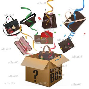 Caja misteriosa.Bolsos al azar Monederos Bolsa Cartera Tote Bolsos de hombro Cumpleaños Sorpresa Favores Más regalos 75 s