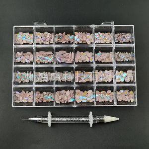 Décorations d'art d'ongle 24 cellules en boîte cristal AB 3D verre plat Nail Art strass bricolage fond plat verre de cristal diamant de forme spéciale 231211