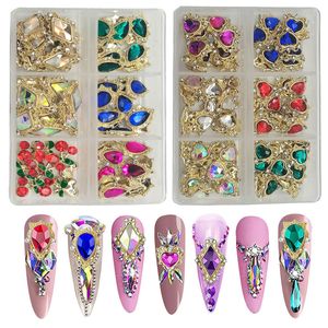 Décorations d'art d'ongle 60pcs Nail Art Cherry Heart Nail Charms Jewelry Luxury Nail Part Gems Stones Nail Art Crystal Décoration Accessoires 230821