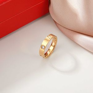 Bague à ongles Designer Charm Bijoux Mode Bijoux classiques Couple coréen amour large 18 carats rose pièce bague en or Cadeau de Noël Bijoux Accessoires en gros de haute qualité