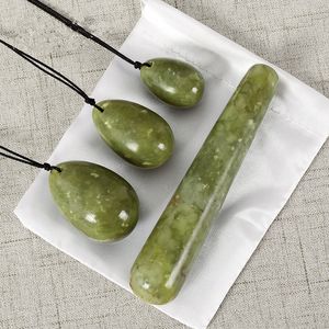 Natural Verde Jade Yoni Huevos Perforados Placer Varita Helu Jade Masajeador Kegel Ejercicio Vaginal Bola Gua Sha Masaje Piedra T191116