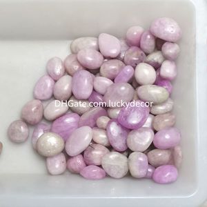 Kunzita natural Piedra caída Artes y manualidades Pulido Reiki de alta energía Curación Spodumene Cristal Cuarzo 15-25 mm Piedras preciosas irregulares Colección de fabricación de joyas