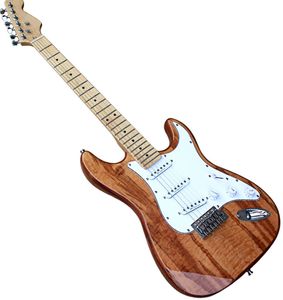 Guitare électrique en acajou de couleur bois naturel avec plaque de doigt en érable, micros SSS, matériel chromé, offrant des services personnalisés.