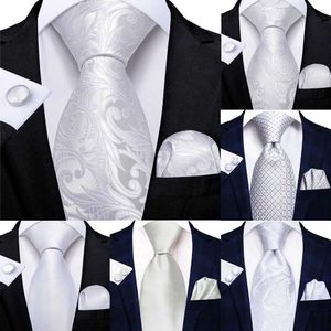 Coules de cou 2024 Nouveau homme à cravate blanche Fleur blanche Hanky Cuffe Links Set for Mens Wedding Party Business Mens Tie Brand Fashion Hi Tiec240410