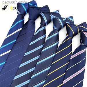Clats de cou Tie Mens Navy Stripe Dress Business Groom Shirt Work Interview Professional Tieq