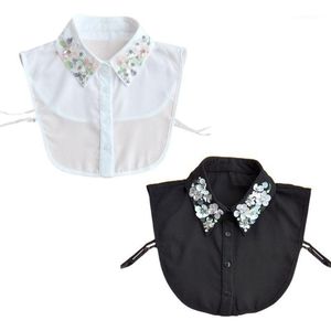 Corbatas para el cuello Blusa desmontable para mujer Cuello falso Hecho a mano Rebordear Lentejuelas de diamantes de imitación Solapa de flores Collar de media camisa ajustable