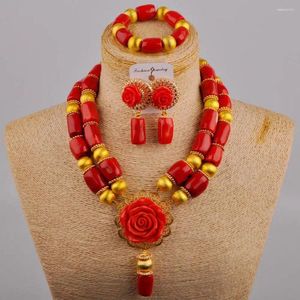 Conjunto de collar y pendientes, hermosa joyería de boda nigeriana, accesorios de vestido de banquete africano para mujer, AU-681 de Coral Natural rojo