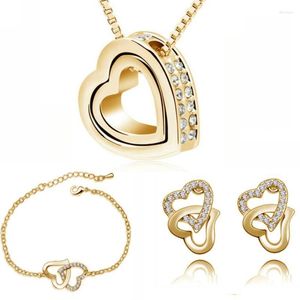 Collana Orecchini Set Braccialetti con ciondolo a doppio cuore Fascino di moda Amante Strass di qualità Wedding Girl Summer