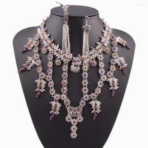 Collar Pendientes Conjunto Moda Diseño de marca Collares de cristal Colgantes Estilo de lujo Gargantilla Maxi Declaración Elegante Joyería de mujer al por mayor