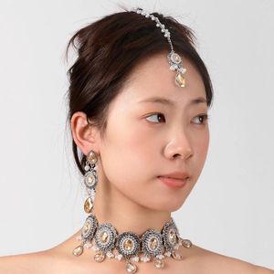 Boucles d'oreilles de collier Set Luxury Fashion Perle Perle Crystal Pendant Hair Accessoires pour femmes CZ Drop Drop Boho Jewelry Gift