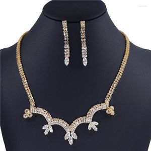 Conjunto de collar y pendientes para mujer, Gargantilla nupcial ondulada Sexy, joyería chapada en plata, cristal de imitación, joyería de boda al por mayor